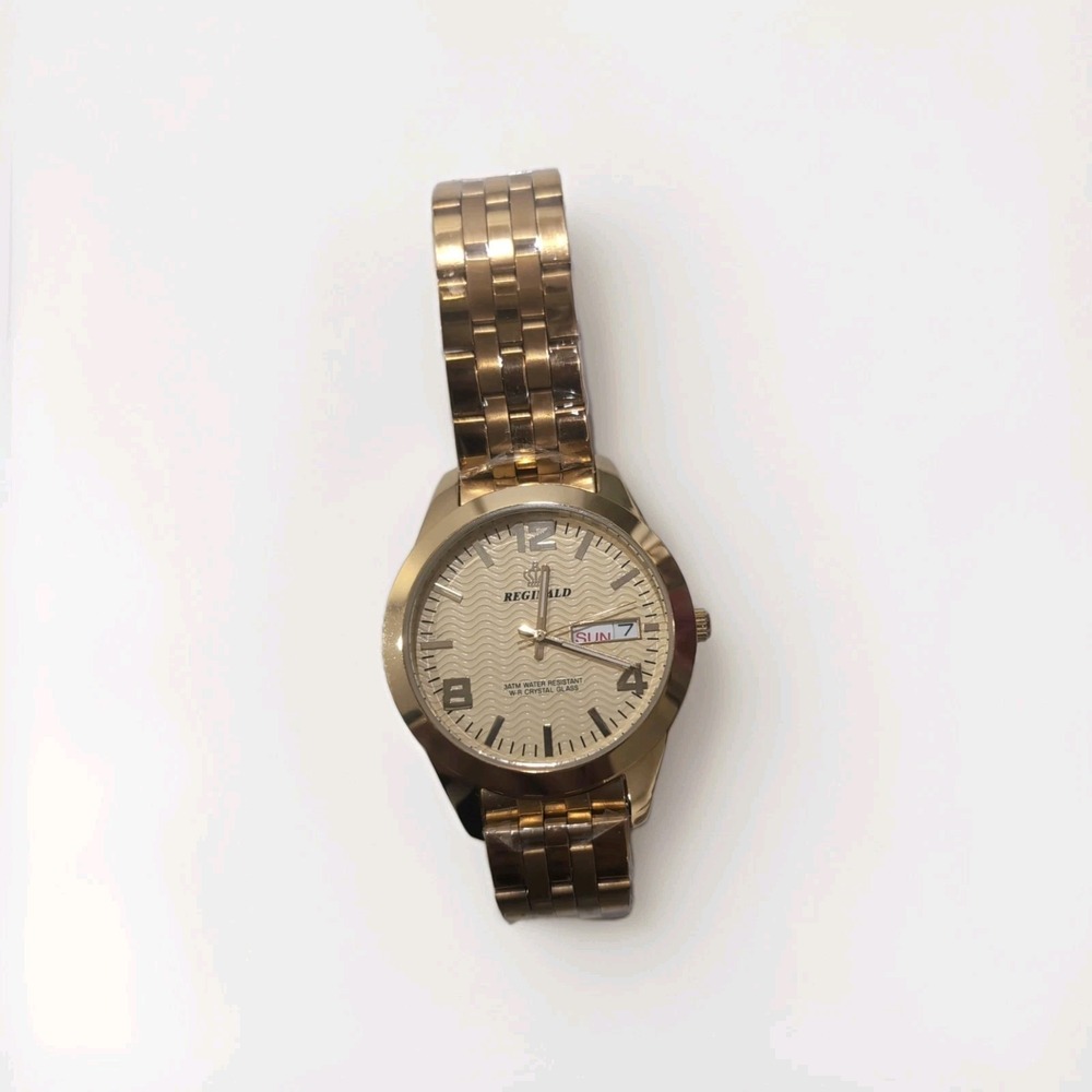Reginald Mens Wrist Watch Gold White Analog Quartz Needs Battery